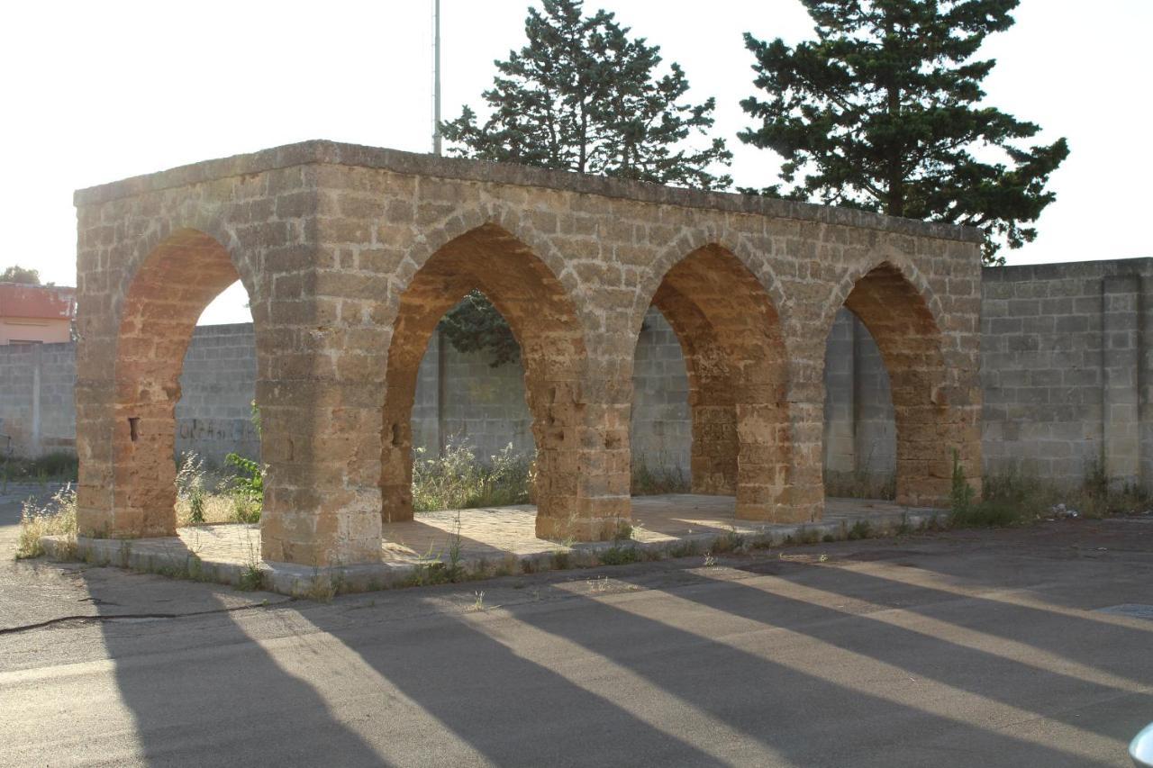 Marinella Villa Campi Salentina Exterior photo